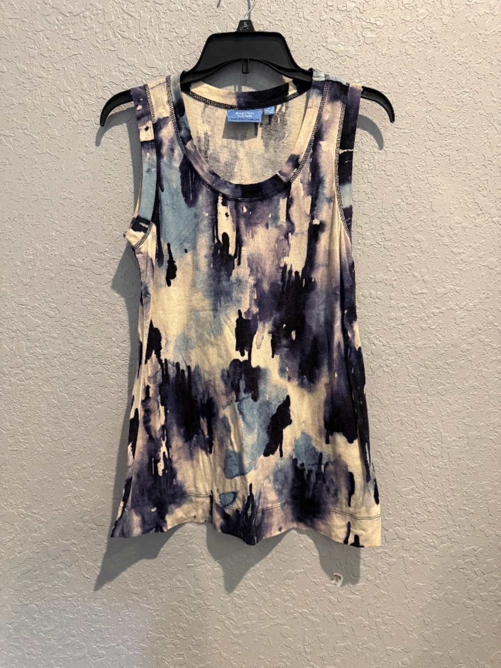 Vera Wang Sleeveless Blouse - Size M